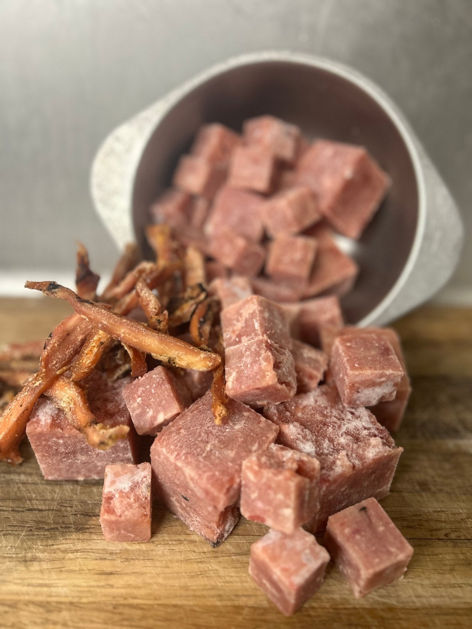 One pound Chicken Blend with a splash of puréed Fruit and veggies - pawsTHRIVE Processing