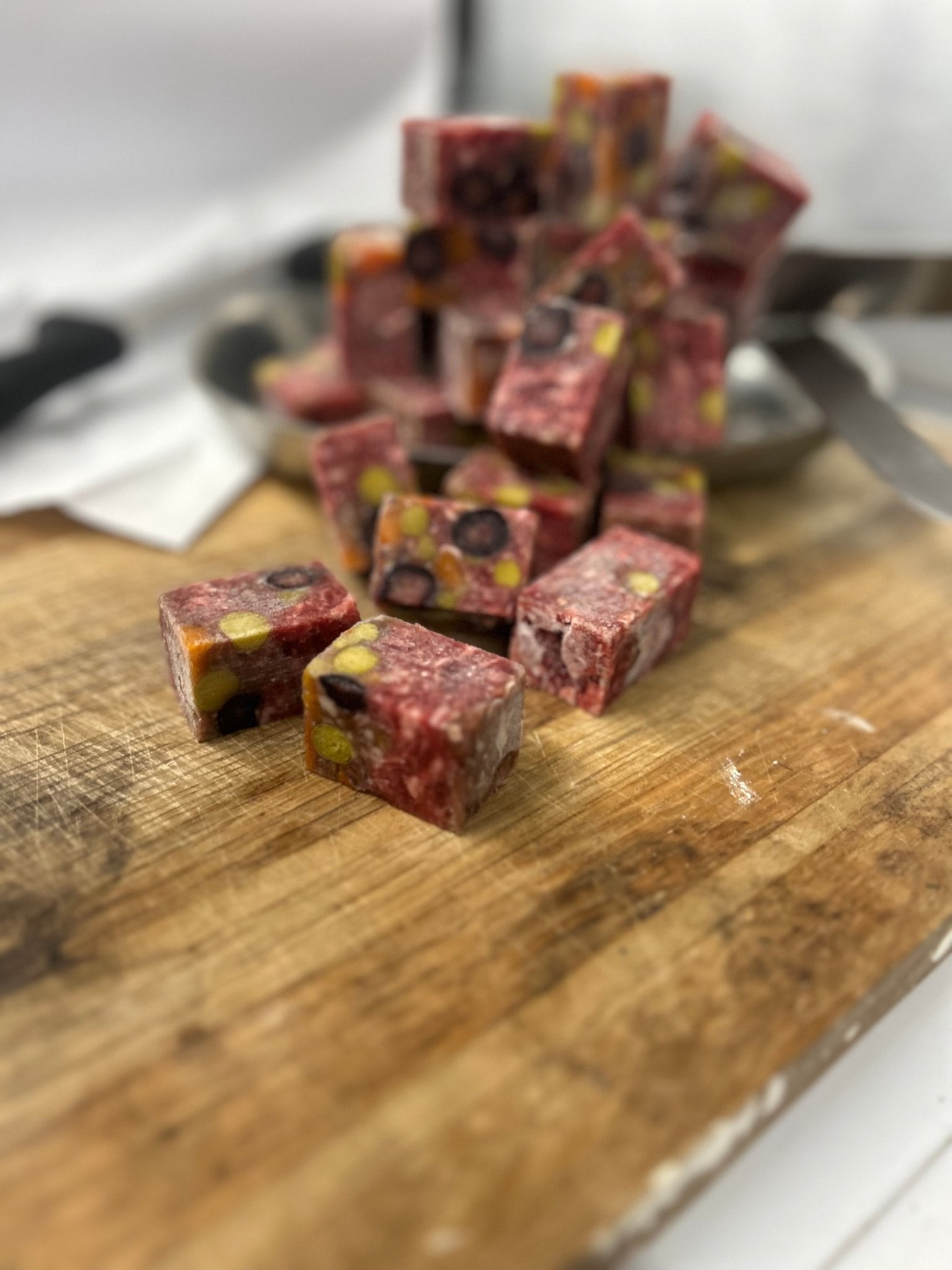 15 Pounds 1β³ PawsTHRIVE Fruit/Veggie Blend - pawsTHRIVE Processing