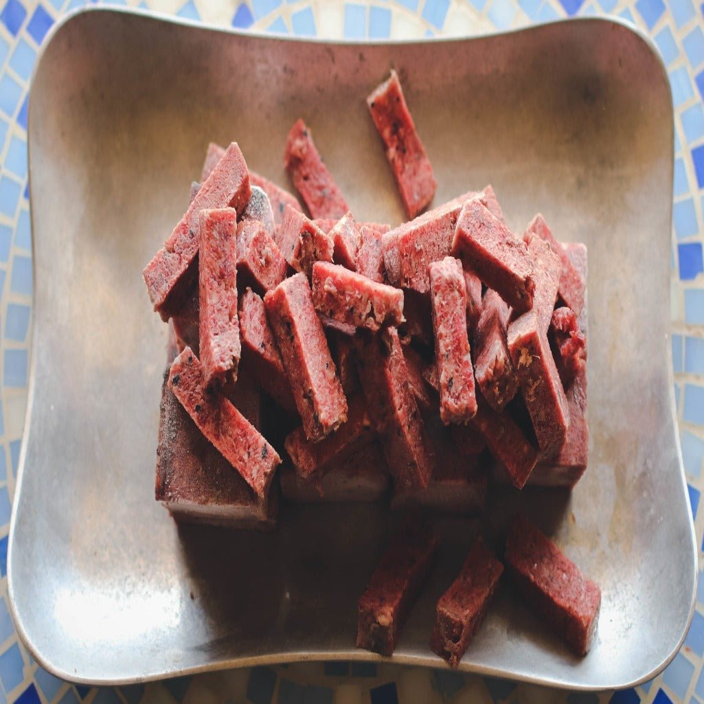 4 Pounds of CatFISH Blend in 1/2″ Cubes - pawsTHRIVE Processing